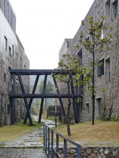 Kampus čínské akademie výtvarných umění - foto: Vít Podráský