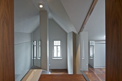 Ground floor apartment in a villa district - foto: Iveta Kopicová