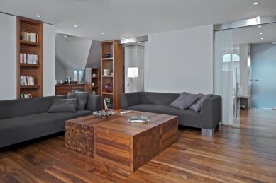 Ground floor apartment in a villa district - foto: Iveta Kopicová