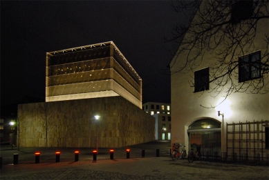 Jewish Center Munich - foto: Petr Šmídek, 2008