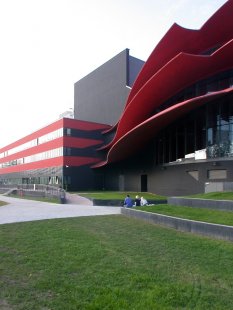 Hans Otto Theater  - foto: Petr Šmídek, 2006