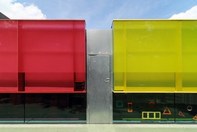 Els Colors Nursery School - foto: Petr Šmídek, 2011