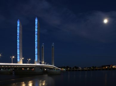 The Chaban Delmas Bridge - foto: Ing. Jitka Pressová