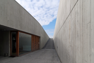 Krematorium Uitzicht - foto: Petr Šmídek, 2012