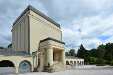 Krematorium a urnový háj v Liberci - foto: Petr Šmídek, 2013