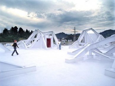 Snow-Land Agrarian Culture Center - foto: © Rob't Hart, 2003