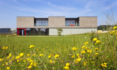 Sídlo společnosti IPM Building - foto: Jaroslav Hejzlar 