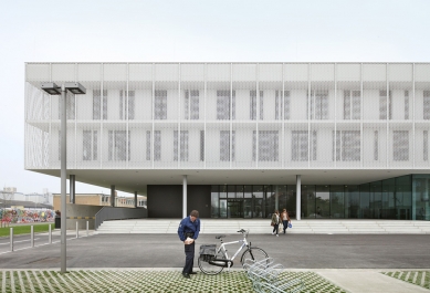 Police station Bruges - foto: Filip Dujardin