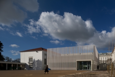 Rekonštrukcia školy Sebastião da Gama - Pohľad - foto: Fernando Guerra