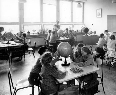 Základná škola v Prievoze - Při hodině zeměpisu - foto: archiv Mariána Marcinka