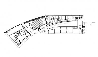 Kiasma - Půdorys prvního nadzemního podlaží - foto: © Steven Holl Architects