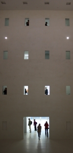 Městská knihovna ve Stuttgartu - foto: Milan Domkář