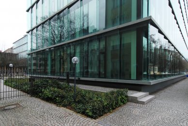 Munich Re South 1 - foto: Petr Šmídek, 2007