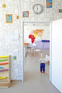 Interiér soukromé ordinace a čekárny dětského doktora - foto: Tomáš Balej