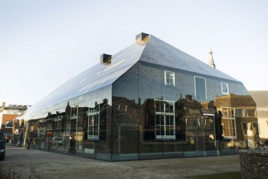 Glass Farm - foto: © Persbureau van Eijndhoven