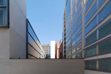 Regional archives and library - foto: Petr Šmídek, 2007