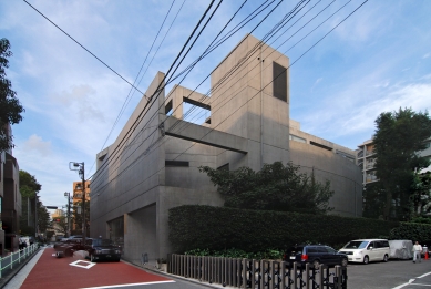 Collezione Commercial Building - foto: Petr Šmídek, 2012