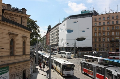 Obchodní centrum Letmo - foto: Alena Šromová