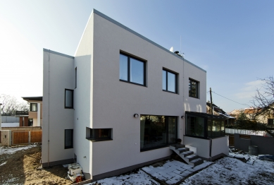 Family house with a winter garden - foto: Jana Labuťová a Jiří Vaněk