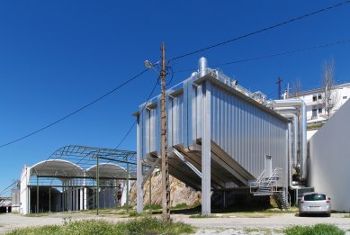 Hotel and Catering School - foto: Petr Šmídek, 2013