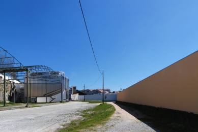 Hotel and Catering School - foto: Petr Šmídek, 2013