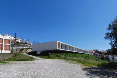 Hotel and Catering School - foto: Petr Šmídek, 2013