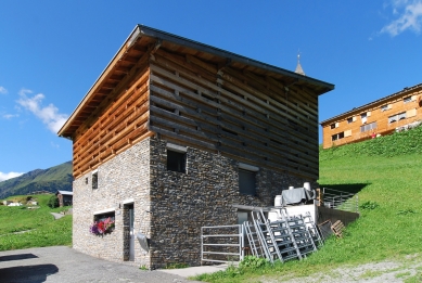 Butchery and Barns - foto: Petr Šmídek, 2008