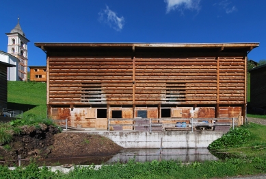 Butchery and Barns - foto: Petr Šmídek, 2008