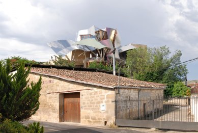 Vinařství a hotel Marqués de Riscal - foto: Petr Šmídek, 2011