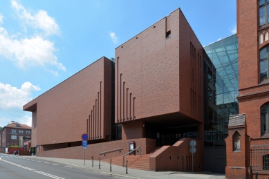 Science and Musical Education Center Symphony - foto: Petr Šmídek, 2013