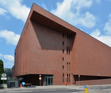 Science and Musical Education Center Symphony - foto: Petr Šmídek, 2013