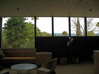 Richard Neutra's private house with studio - foto: Raymond Richard Neutra