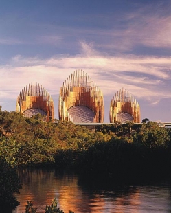 Jean Marie Tjibaou Cultural Centre - foto: © Hans Schlupp / architekturphoto