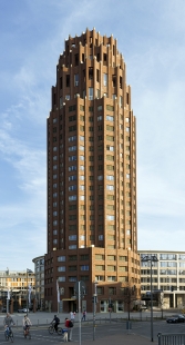 Mainplaza Highrise - foto: Ester Havlová, 2014