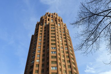 Výškový dům Mainplaza - foto: Ester Havlová, 2014