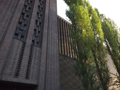 Kostel Hohenzollernplatz - foto: Jaroslav Mareš, Hivision.cz