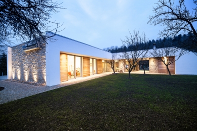 <translation>Family house in the Moravian-Silesian Region</translation> - foto: Petr Hrubeš