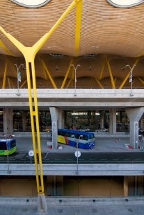 Madrid Barajas Airport - foto: Petr Šmídek, 2007