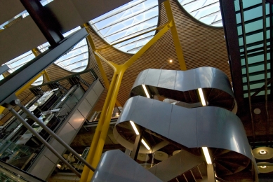 Madrid Barajas Airport - foto: Petr Šmídek, 2007