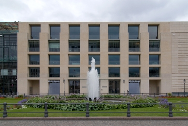 DZ Bank - foto: Petr Šmídek, 2008