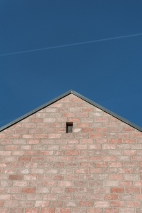 Long Brick House - foto: Levente Sirokai
