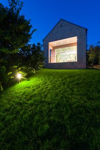 Long Brick House - foto: Levente Sirokai