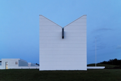 Enghøj Church and Parish Center - foto: Petr Šmídek, 2012