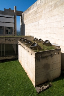 Klášter La Tourette - foto: Petr Šmídek, 2008