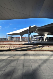 Vídeňské hlavní nádraží  - foto: Martin Čeněk, 2014