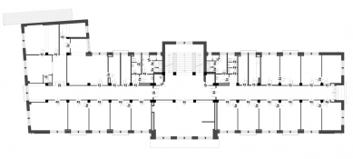 Stavební úpravy objektu Gong - Půdorys typického patra - původní stav