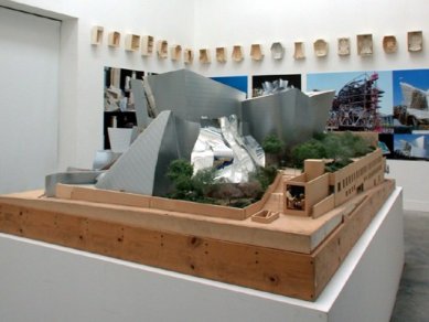9. Bienále v Benátkách - Frank O. Gehry - Frank O. Gehry - foto: Petr Šmídek, 2004