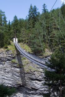 Traversina footbridge II - foto: Petr Šmídek, 2008