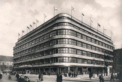 Obchodní dům Wertheim - foto: Architekturmuseum der TU Berlin in der Universitätsbibliothek