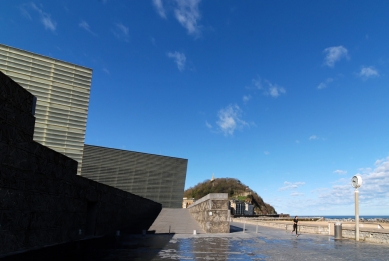 Kursaal - kulturní centrum a koncertní síň - foto: Petr Šmídek, 2013